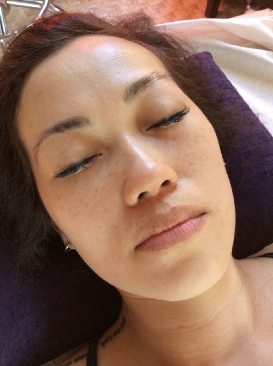 Client resting after a Chantra face massage treatment